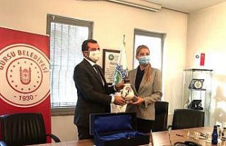 Gençler için güç birliği artıyor