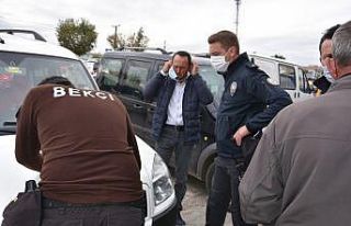 Gönen’de maske takmayanlara ceza yağdı