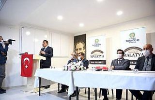 Gürkan, Doğanşehir’de muhtarlarla bir araya geldi