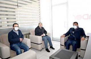 Gürkan, öğrenci yurdunu ziyaret etti