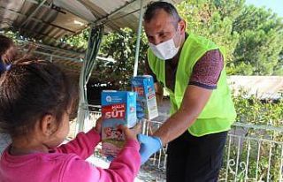 Halk Süt dağıtımı devam ediyor