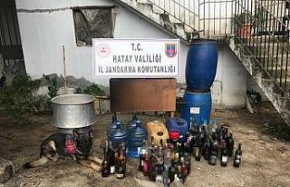 Hatay’da kaçak içki operasyonu