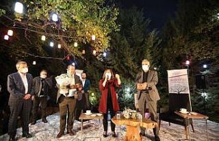 Hayati İnanç ve Bekir Develi ‘Medeniyet Söyleşileri’nde...