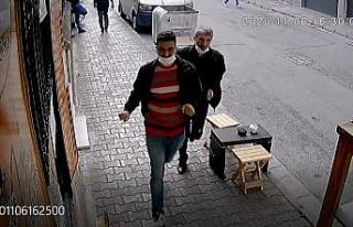 Herkesin gözü önünde vatandaşların ceplerinden...