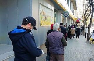 HES kodu zorunluluğu kuyrukları uzattı