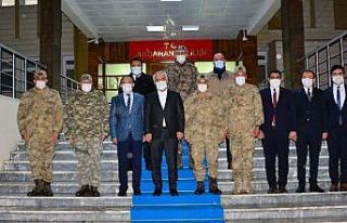 İçişleri Bakan Yardımcısı Mehmet Ersoy ve Jandarma...