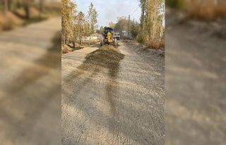 Iğdır Belediyesi yol bakım çalışması başlattı