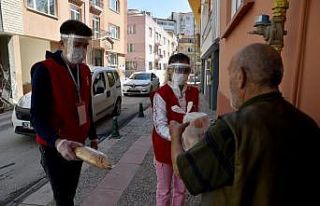 İhtiyaç sahipleri yalnız bırakılmıyor