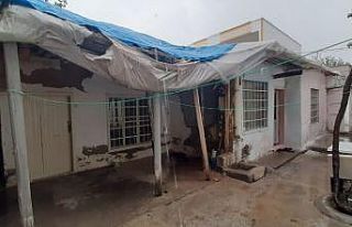 İki çocuk annesi kadın yardım bekliyor