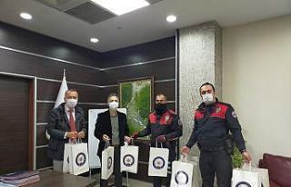 İl Emniyet Müdürlüğünden lösemi tedavisi gören...