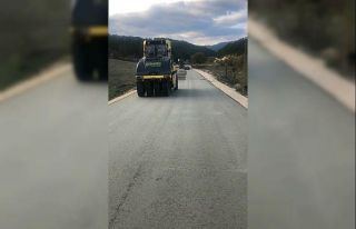 İshak Gazel: “Beton yollarımıza yenileri ekleniyor”