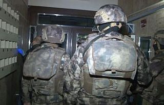 İstanbul’da uyuşturucu tacirlerine şafak operasyonu