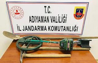İzinsiz kazı yapan 3 kişi yakalandı