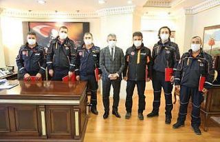 İzmir kahramanlarına  başarı belgesi verildi