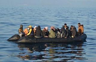 İzmir’de 46 düzensiz göçmen kurtarıldı