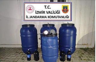 İzmir’de 900 litre kaçak şarap ele geçirildi