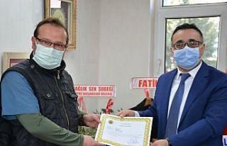 İzmir’de kurtarma çalışmalarına katılan personele...