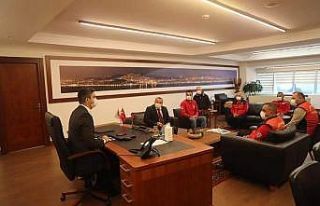 İzmir’den dönen Kartal Belediyesi arama-kurtarma...