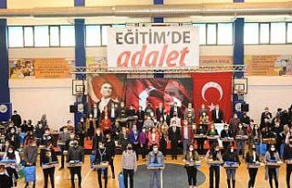 İzmir’in o ilçesinde üniversiteyi kazanan her...