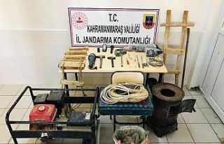 Kahramanmaraş’ta kaçak kazı yapan 4 kişi suçüstü...