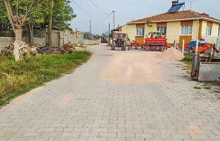 Karacabey’in sokak ve caddeleri parke taşlarıyla...