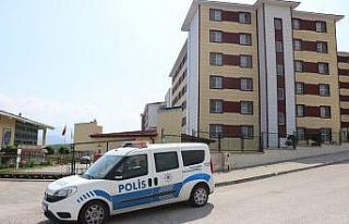Karantina ihlali yapan 2 kişi dinlenme tesisinde...