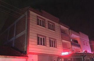 Karantinada kalan ailenin evinde yangın çıktı