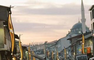 Karlıova’ya tasarruflu modern sokak lambaları