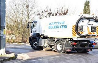 Kartepe’de temizlik çalışmaları titizlikle sürüyor