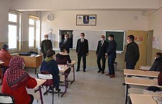 Kaymakam Çelik, Anadolu Lisesini ziyaret etti
