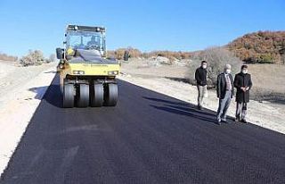 Kaymakam Kanyılmaz, yol yapım çalışmalarını...