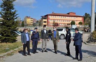 Kaymakam ve Başkan’dan karantina denetimi