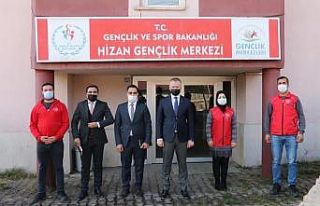 Kaymakam Yelek’ten gençlik merkezine ziyaret