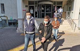Kayseri polisinden 21 adrese şafak baskını