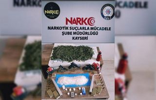 Kayseri polisinden zehir tacirlerine büyük darbe