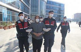 Kayseri’de DEAŞ’ın sözde emiri ile 3 kişi...