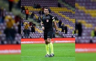 Kayserispor-Hatayspor maçını Volkan Bayarslan yönetecek