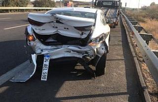 Kaza sonrası özür dilemek için aracından indi,...