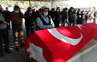 Kazada hayatını kaybeden polis memuru toprağa verildi