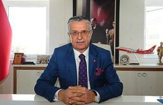 Kemer’de pandemi tedbirleri turistlere iki dilde...