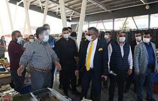 Kemer’in ilk kapalı pazar yeri Kuzdere’de hizmete...
