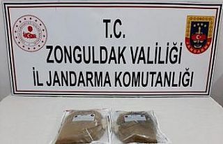 Kente 2 kilo uyuşturucu sokacaklardı, ilçe girişinde...