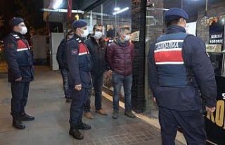 Kırıkkale’de 20.00’da işyerleri kapandı: Salgın...