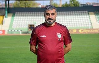 Kırşehir Belediyespor Teknik Direktörü Kılıç,...