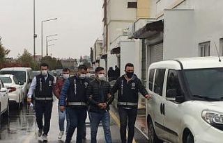 Kıyafetini beğenmeyince vurmuş
