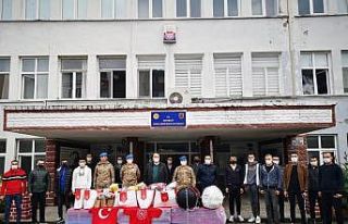 Komando taburuna spor malzemesi desteği
