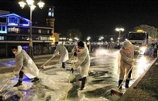 Korona virüs temizlik timi Amasya’yı foşur foşur...