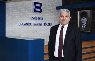 Koronavirüsü yenen EOSB Başkanı Küpeli mesaiye...