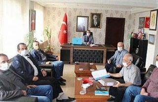 Köy yollarında beton asfalt çalışmaları