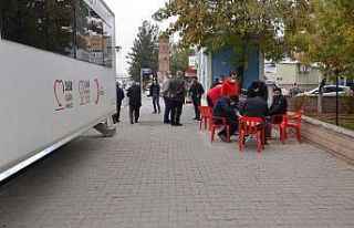 Kurtalan’da kan bağış kampanyasına yoğun ilgi